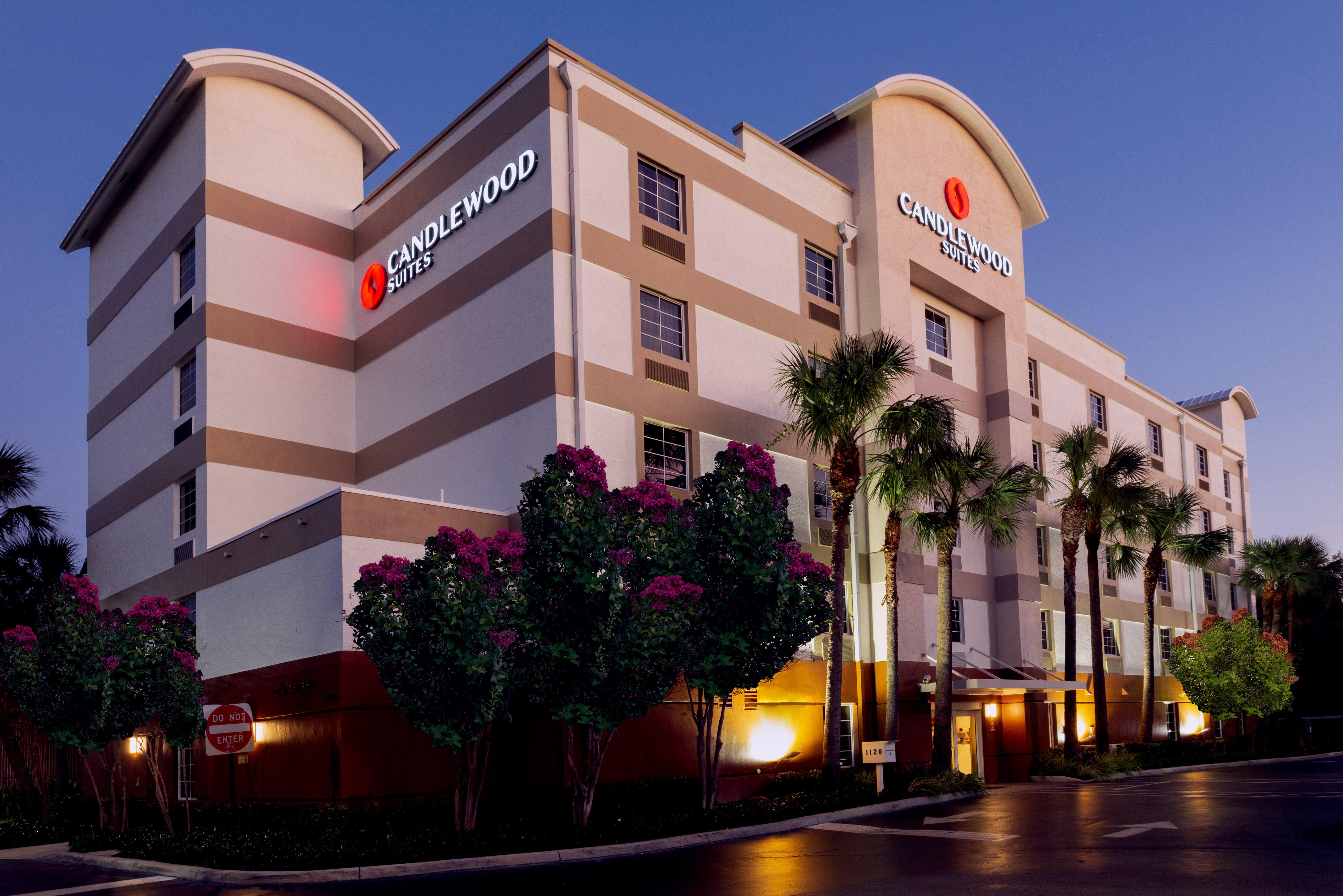 Candlewood Suites Fort Lauderdale Airport-Cruise By Ihg Bagian luar foto