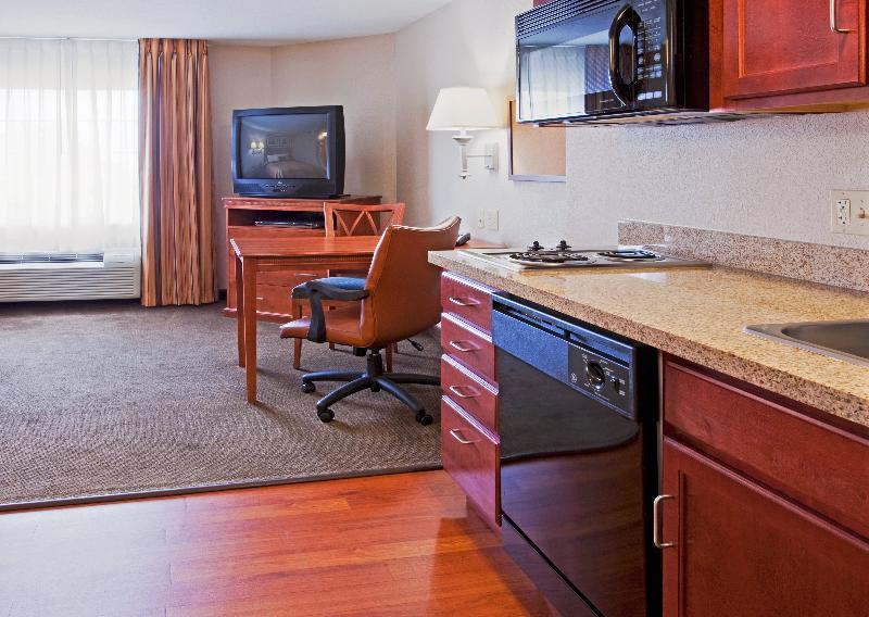 Candlewood Suites Fort Lauderdale Airport-Cruise By Ihg Bagian luar foto